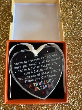 A Fabulous Friend NWT Heart Keepsake - Multicolor Text with gift box.